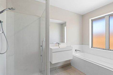 Photo of property in 38 Bradwell Crescent, Halswell, Christchurch, 8025