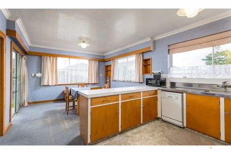 Photo of property in 2 Betten Street, Waimate, 7924