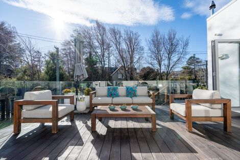 Photo of property in 218 Riverlaw Terrace, Saint Martins, Christchurch, 8022