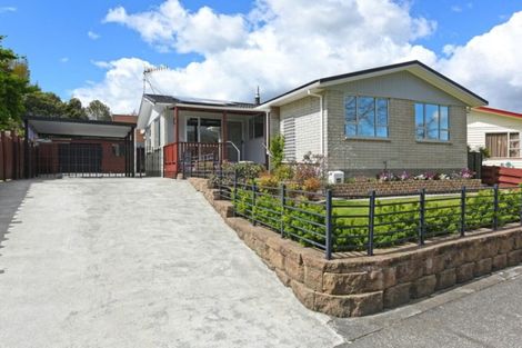 Photo of property in 90 California Drive, Totara Park, Upper Hutt, 5018