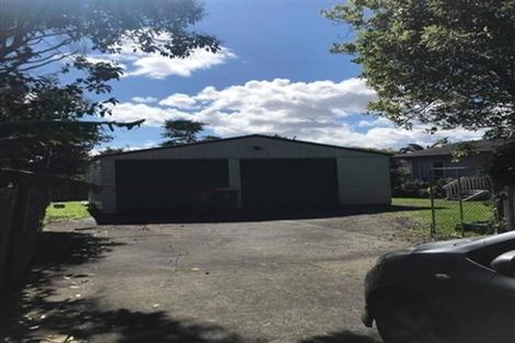 Photo of property in 2/33 Penion Drive, Flat Bush, Auckland, 2023