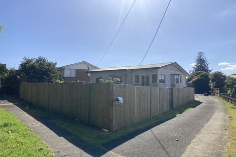 Photo of property in 1/5 Seabrook Avenue, New Lynn, Auckland, 0600