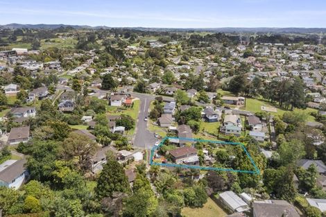 Photo of property in 8 Kilcar Place, Massey, Auckland, 0614