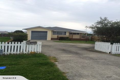 Photo of property in 52a Nash Parade, Foxton Beach, Foxton, 4815
