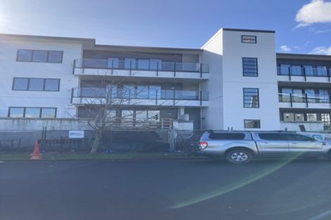 Photo of property in 7/130 Stancombe Road, Flat Bush, Auckland, 2016