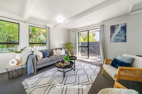 Photo of property in 22 Elizabeth Street, Moera, Lower Hutt, 5010