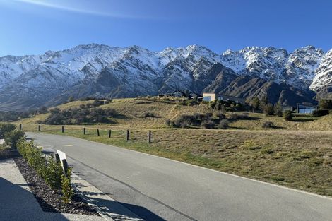 Photo of property in 5a Glenelg Lane, Jacks Point, 9371