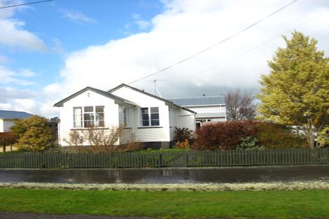 Photo of property in 33 Wyndham Street, Carterton, 5713