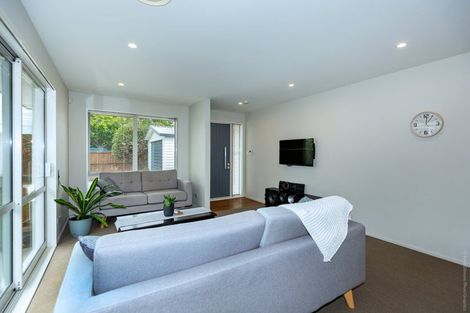 Photo of property in 10 Bideford Place, Dallington, Christchurch, 8061