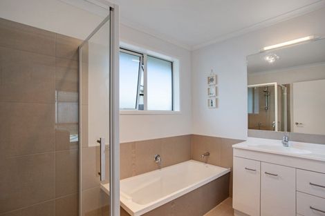 Photo of property in 10 Martha Clarke Lane, Kerikeri, 0230