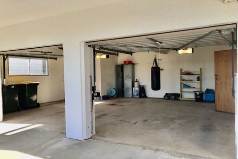 Photo of property in 26 Andrea Place, Sunnyhills, Auckland, 2010