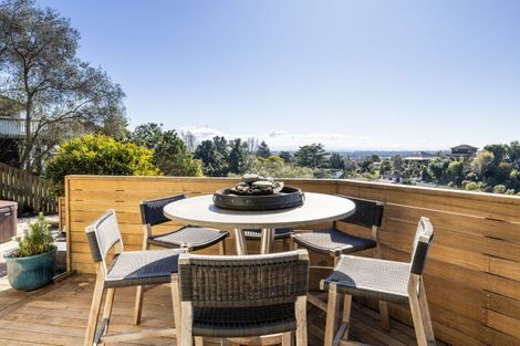 Photo of property in 14 Te Mata Peak Road, Havelock North, 4130