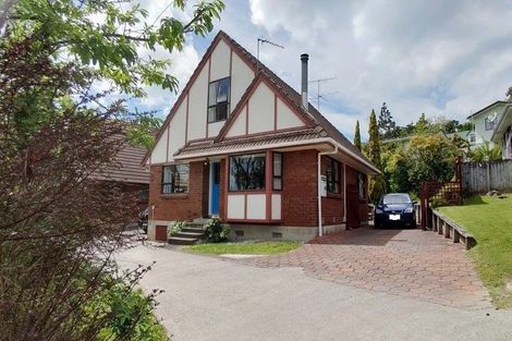 Photo of property in 1/17 Weetman Drive, Browns Bay, Auckland, 0630