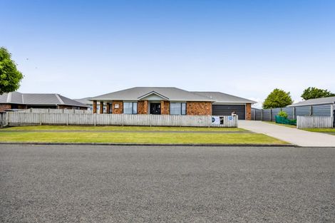 Photo of property in 35 Atkinson Street, Normanby, Hawera, 4614