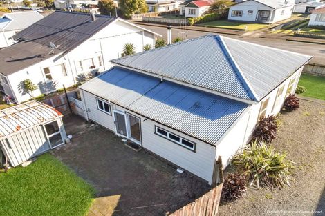 Photo of property in 44 Tennyson Street, Dannevirke, 4930