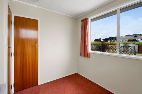 Photo of property in 53 Brennan Place, Opunake, 4616