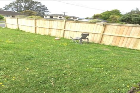 Photo of property in 10 Bedford Street, Te Atatu South, Auckland, 0610