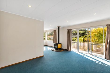 Photo of property in 68 Spinella Drive, Bayview, Auckland, 0629