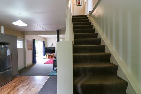 Photo of property in 1 Hertnon Street, West End, Timaru, 7910