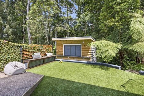 Photo of property in 1/31 Holdaway Avenue, Northcote, Auckland, 0627