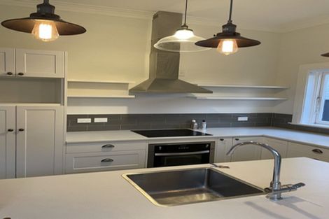 Photo of property in 72 William Street, Petone, Lower Hutt, 5012