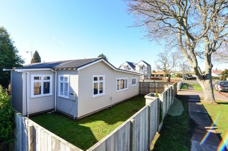 Photo of property in 1a Oak Avenue, Nawton, Hamilton, 3200