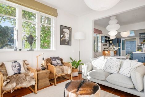 Photo of property in 20 Jackson Street, Island Bay, Wellington, 6023