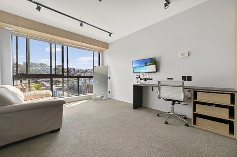 Photo of property in Vedado Apartments, 208/41 Hopper Street, Mount Cook, Wellington, 6011