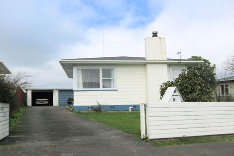 Photo of property in 41 Mccorkindale Street, Feilding, 4702