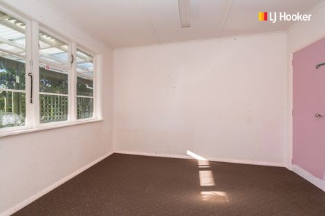 Photo of property in 10 Stenhope Crescent, Corstorphine, Dunedin, 9018