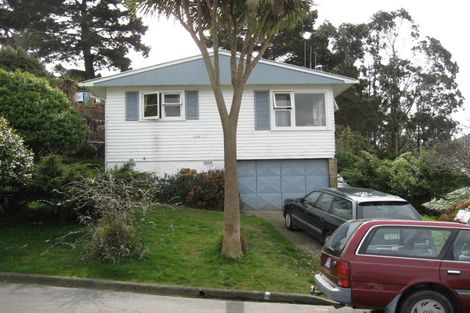 Photo of property in 8 Harlow Grove, Wainuiomata, Lower Hutt, 5014