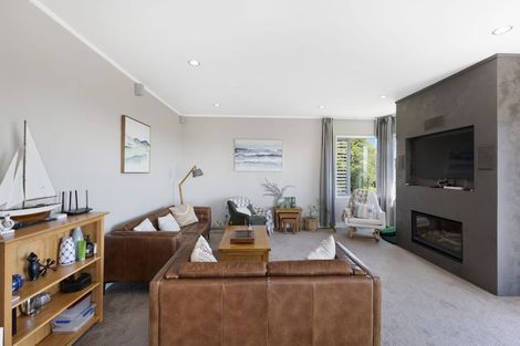 Photo of property in 1/60 Penzance Road, Mairangi Bay, Auckland, 0630