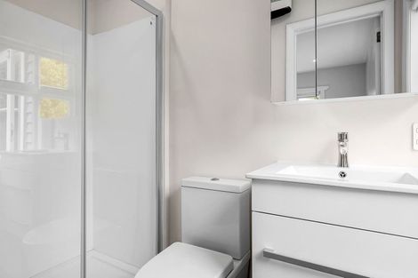 Photo of property in 49a Memorial Avenue, Ilam, Christchurch, 8053