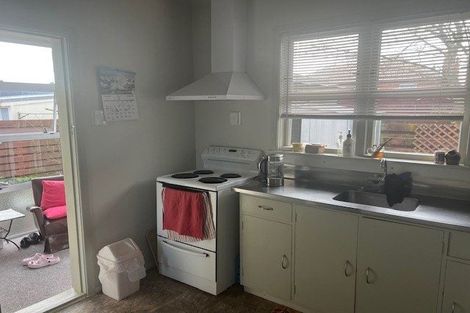 Photo of property in 20 Stanley Street, Levin, 5510