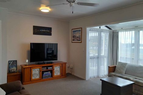 Photo of property in 32 Stirling Street, Te Aroha, 3320