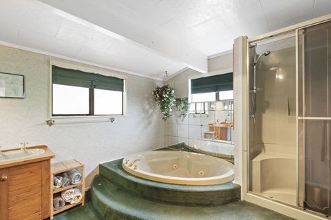 Photo of property in 14 Rimu Street, Levin, 5510