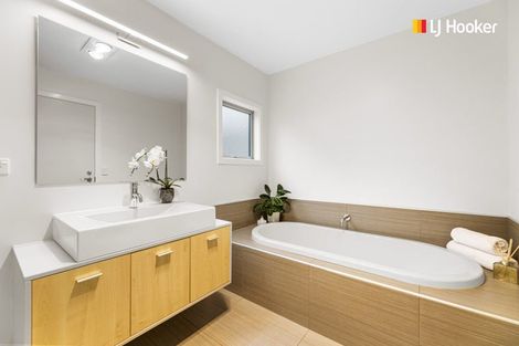 Photo of property in 20 Holm Avenue, Broad Bay, Dunedin, 9014