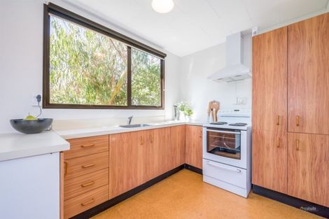 Photo of property in 1/169 Maungaraki Road, Korokoro, Lower Hutt, 5012