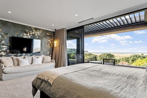 Photo of property in 8 Lagoon Way, Omaha, 0986