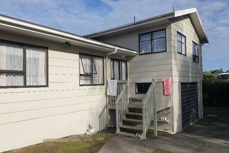 Photo of property in 2/13 Crown Crescent, Otara, Auckland, 2023