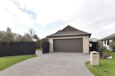 Photo of property in 14 Elmslie Grove, Halswell, Christchurch, 8025