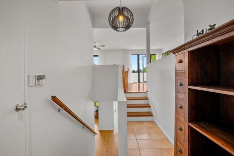 Photo of property in 5a Piripiri Crescent, Torbay, Auckland, 0630