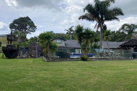 Photo of property in 343 Whitehills Road, Waitoki, 0994