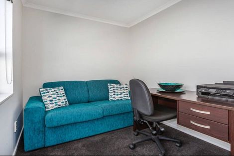 Photo of property in 27 Waitaria Terrace, Aotea, Porirua, 5024