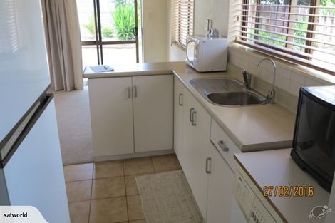 Photo of property in 5 Casuarina Road, Half Moon Bay, Auckland, 2012