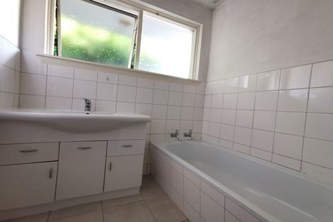 Photo of property in 1/387 Withells Road, Avonhead, Christchurch, 8042