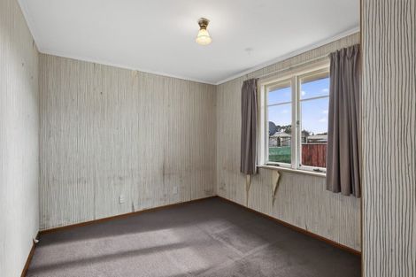 Photo of property in 237 Huatoki Street, Upper Vogeltown, New Plymouth, 4310