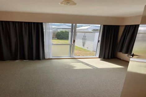 Photo of property in 17 Bolton Street, Petone, Lower Hutt, 5012