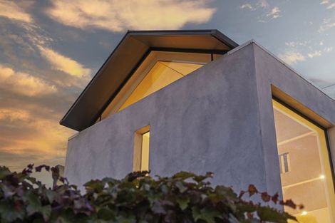 Photo of property in 100 Glandovey Road, Fendalton, Christchurch, 8052