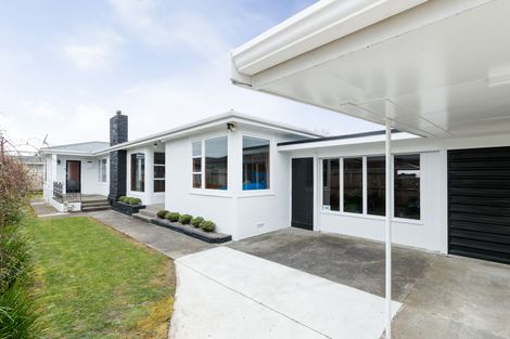 Photo of property in 69a Albert Street, Palmerston North, 4414